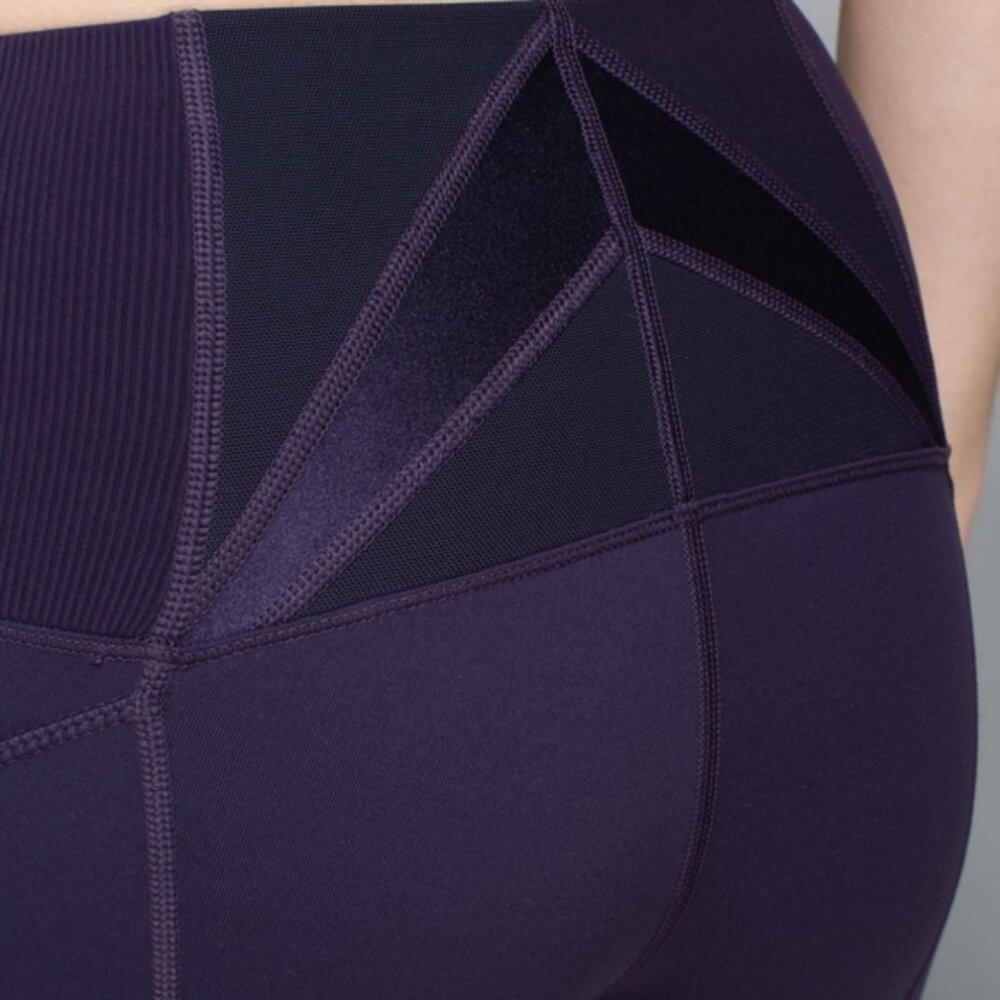 Lululemon Exquisite pant black grape - Picture 6 of 14